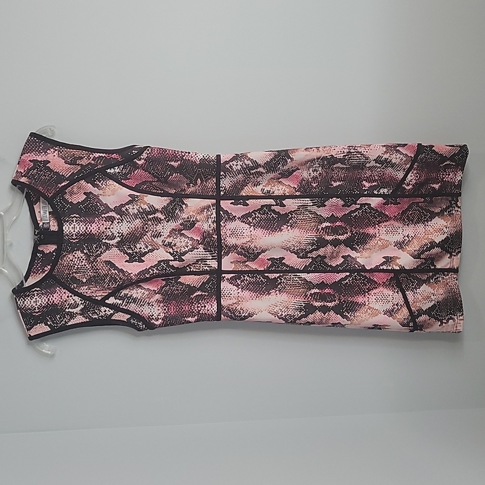 Jennifer Lopez Snakeskin Ponte Sheath Cocktail Dress size 4